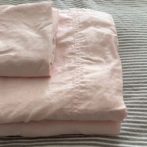 Pottery Barn Kids Organic Super Soft Toddler Sheet Set - Light Pink Cotton Crib